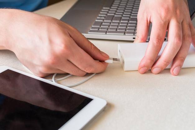 Co daje zasilacz w komputerze i dlaczego jest tak ważny?