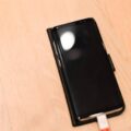 Jak prawidłowo ładować baterię w nowym telefonie?
