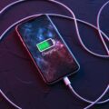 Czy szybkie ładowanie szkodzi baterii iPhone?