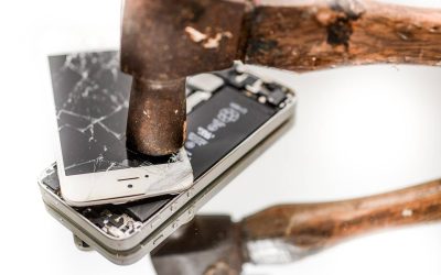 Jak zamaskować pęknięty ekran w telefonie?