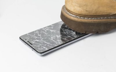 Jak odzyskać dane z rozlanego ekranu w telefonie?