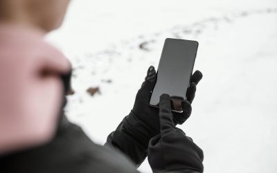 Jaki telefon pancerny wybrać do trudnych warunków?